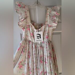 NWT Maison Amory French Chateau floral flutter-sleeve gown